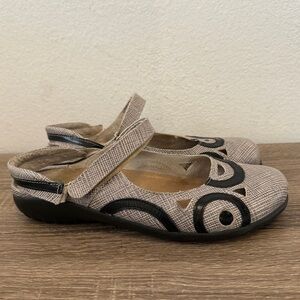 Naot Rongo Mary Jane Slingback Flats, Size 41 (10-10.5)